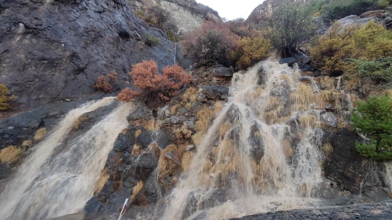 Villa Salassel Al Jabal Al Akhdar فلة سلاسل الجبل الأخضر Al 'Ayn Exterior foto